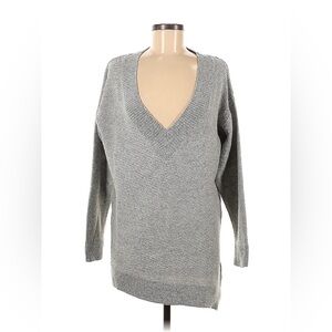 Harve Benard Grey Wool Blend V-Neck Sweater